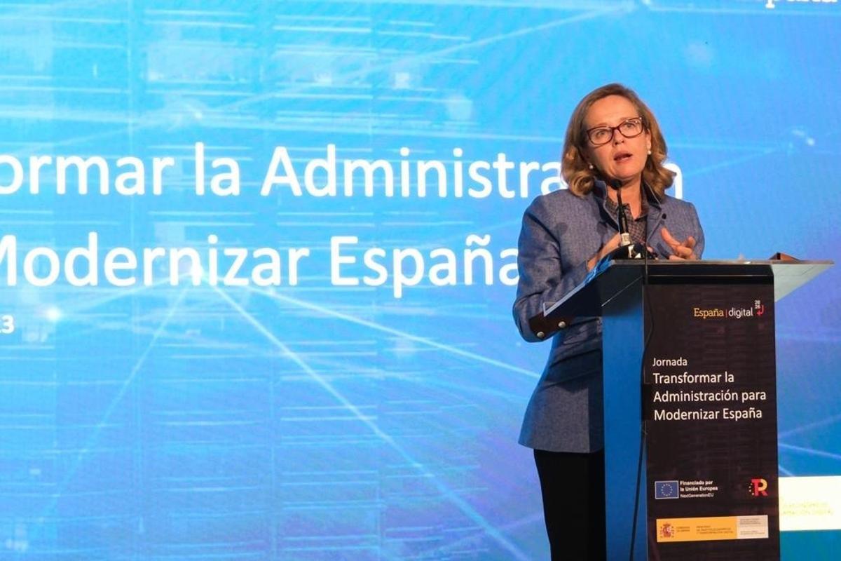 La vicepresidenta primera y ministra de Asuntos Económicos, Nadia Calviño, durante la clausura de la jornada Transformar la Administración para Modernizar España