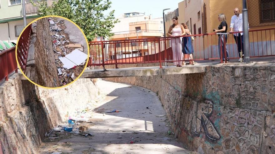 El PSOE pide un servicio de limpieza "estable" en La Alberca: "Los vecinos se han movilizado y han recogido firmas"