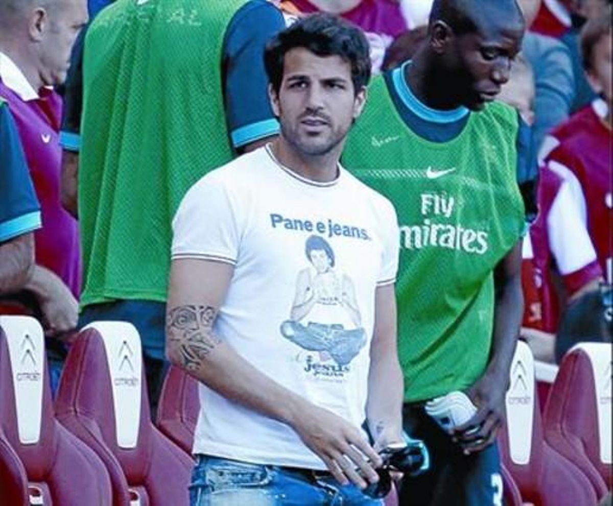 Cesc Fàbregas, a l’Emirates, el 30 de juliol durant el partit de l’Arsenal davant el Boca Juniors. Cesc Fàbregas, a l’Emirates, el 30 de juliol durant el partit de l’Arsenal davant el Boca Juniors.