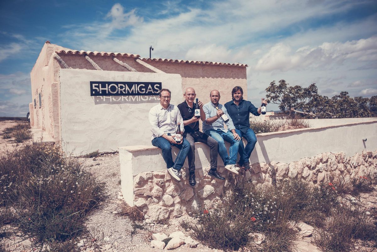 Javier, Ángel, Eric y Manuel - Bodega 5 Hormigas