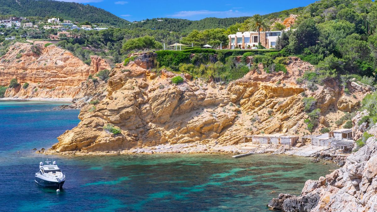 La otra Ibiza, la isla más famosa del mundo es un paraíso durante los meses de invierno