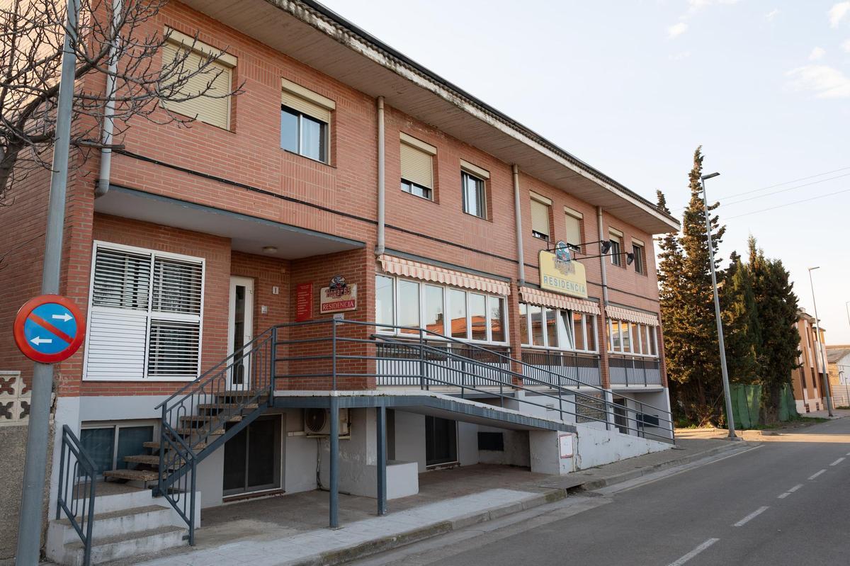 La residencia Hogar 65 de Pinseque, este viernes.