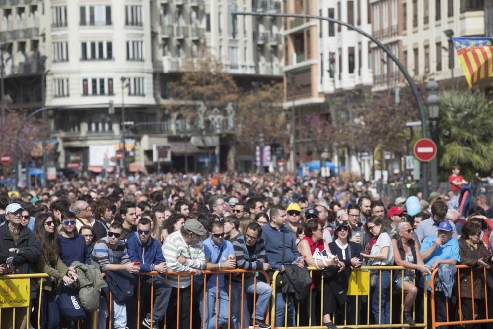 Búscate en la mascletà