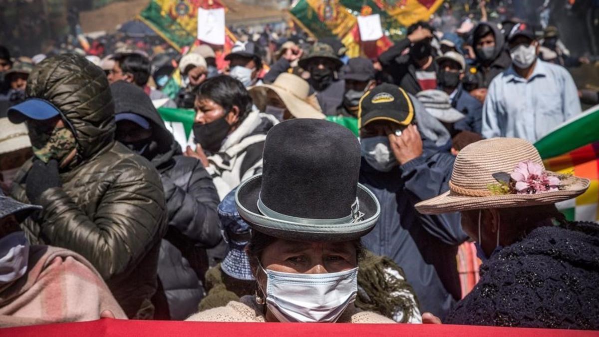 Protesta en El Alto para pedir elecciones.