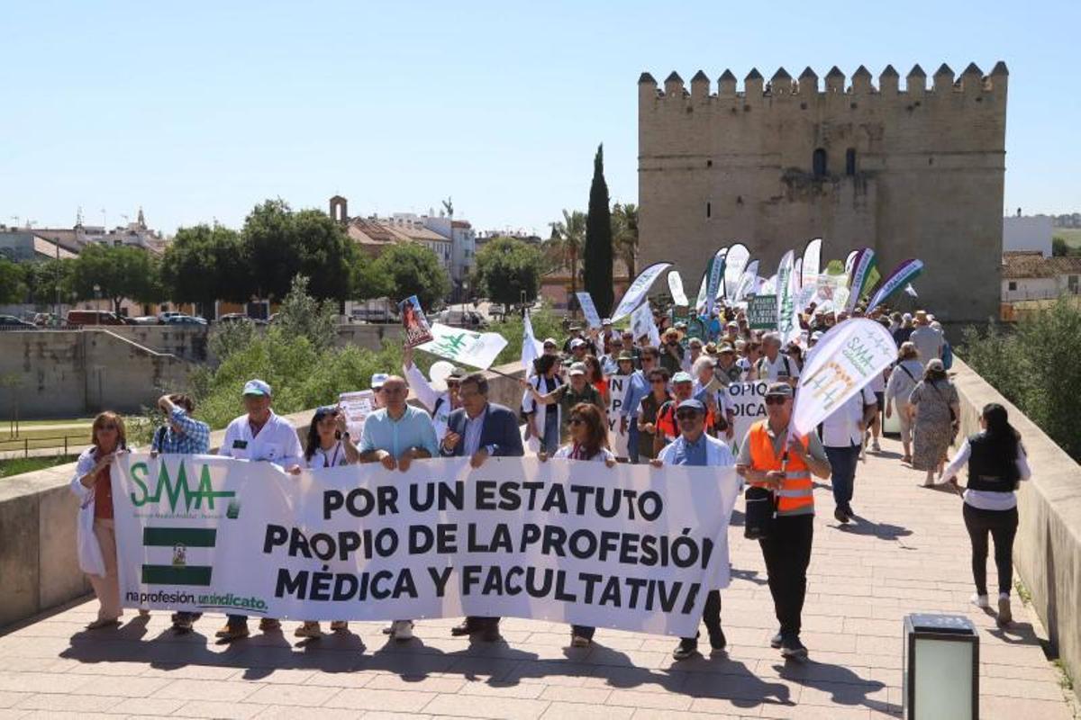Médicos andaluces contra el Estatuto Marco