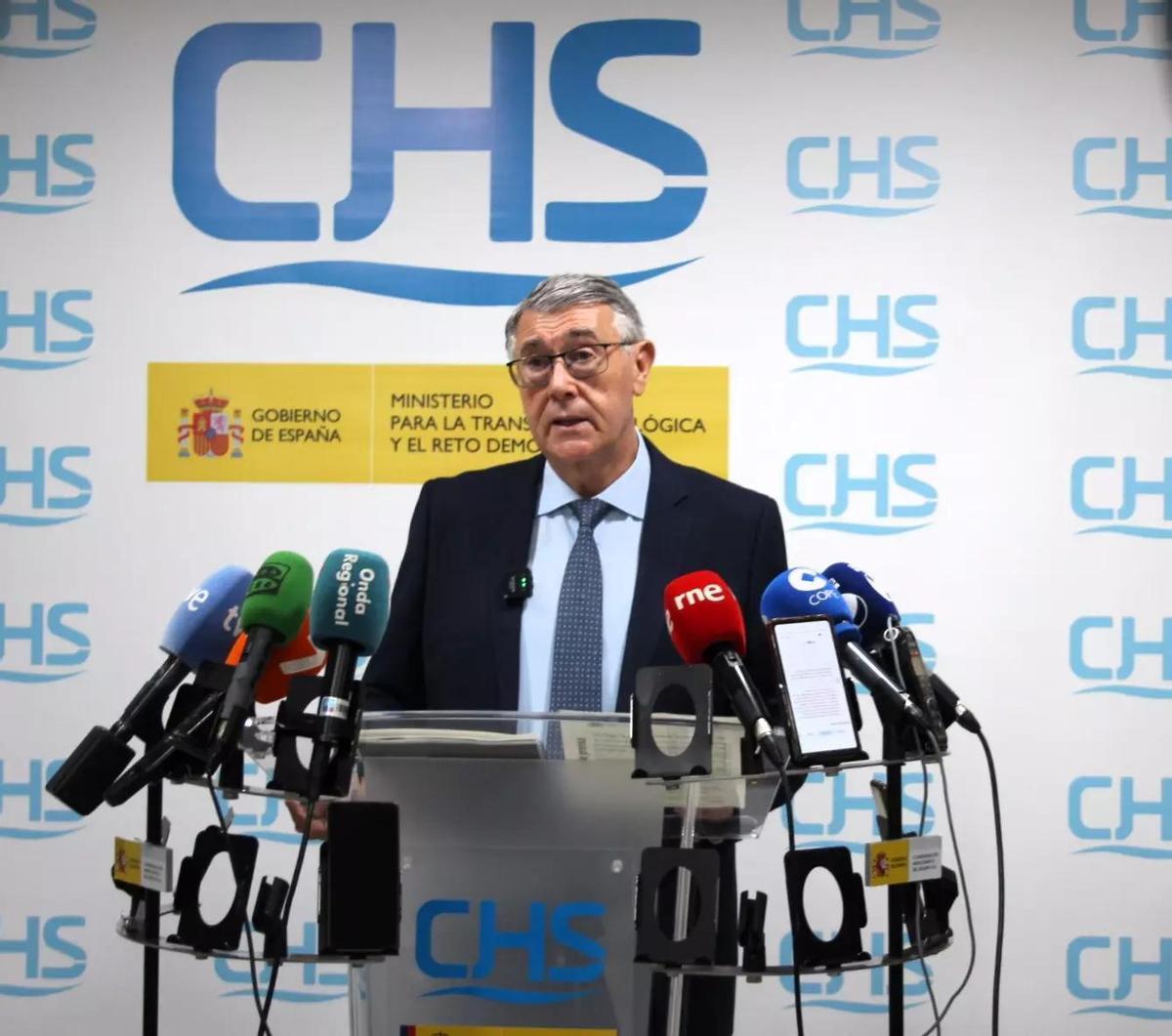 Mario Urrea, presidente de la CHS, antes de la Junta de Gobierno del organismo de cuenca