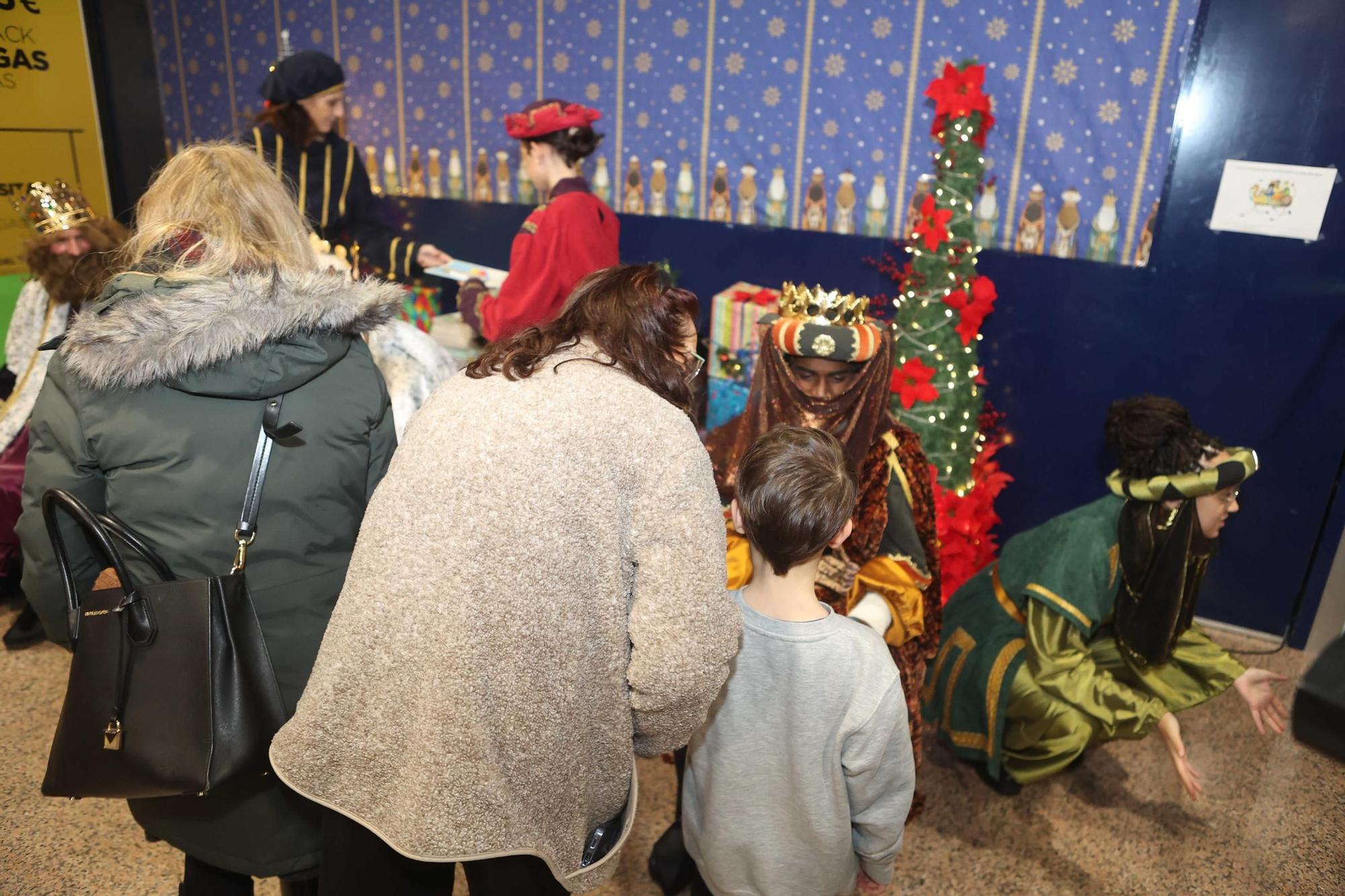 Los Reyes Magos llegan a Alvedro