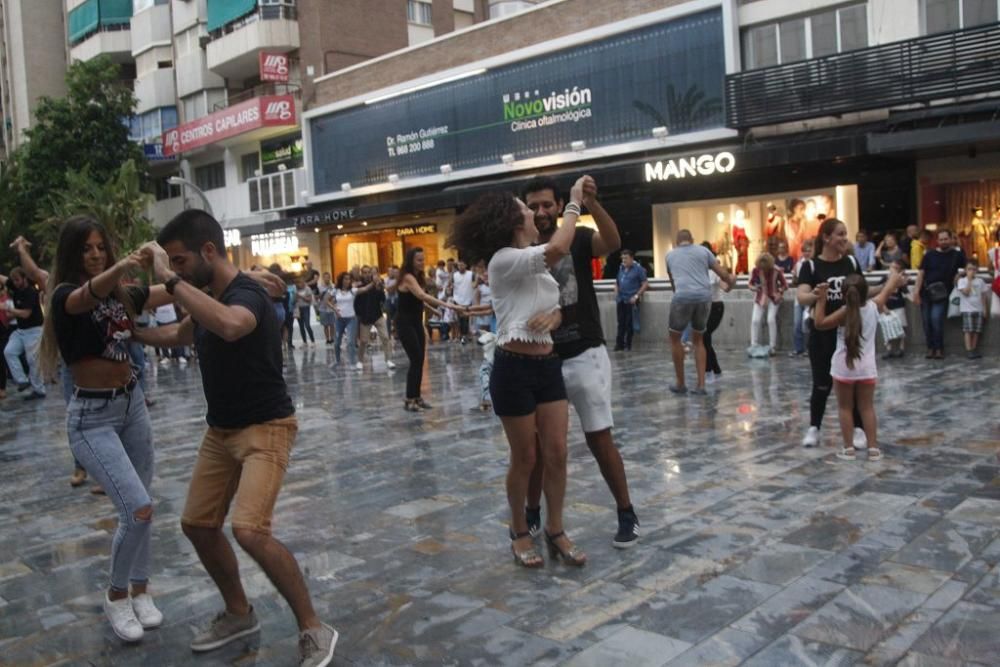 Taller de salsa en la Feria de Murcia