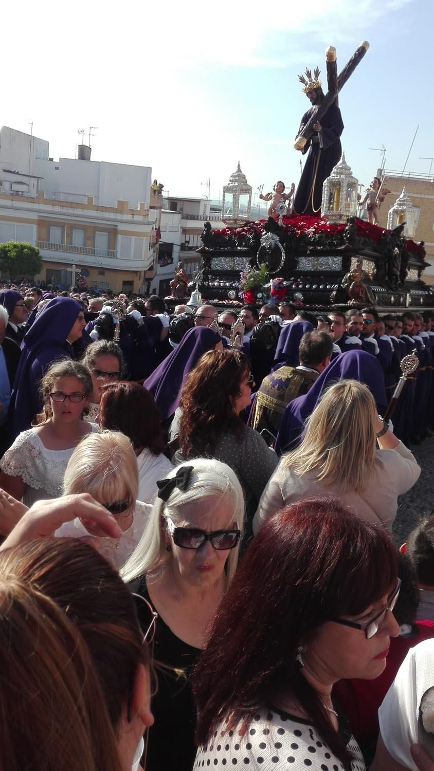 FOTOGALERÍA / Las jornada de Viernes Santo y Sábado de Gloria en la provincia