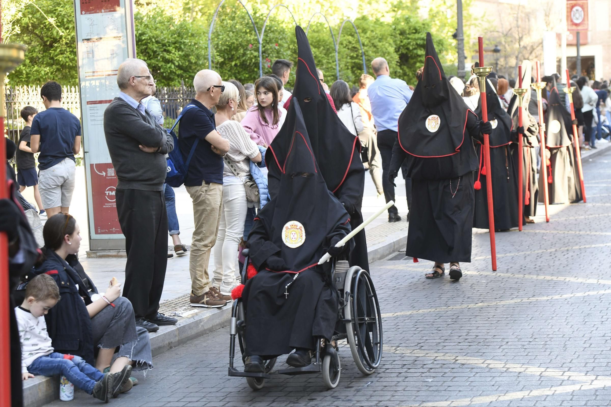 Procesión de la Soledad del Calvario en la Semana Santa de Murcia 2025.