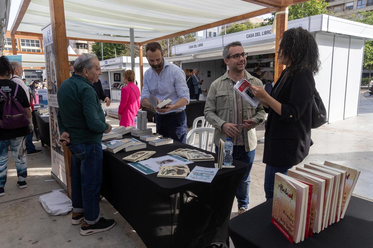 Los autores de Editorial Sargantana, Ernesto Abarca y Germán Martins