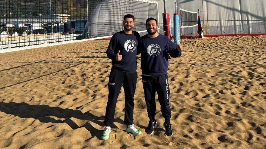 Dani Pérez y David Hernández ponen el acento canario a un Brescia, líder de la A2 italiana de voleibol