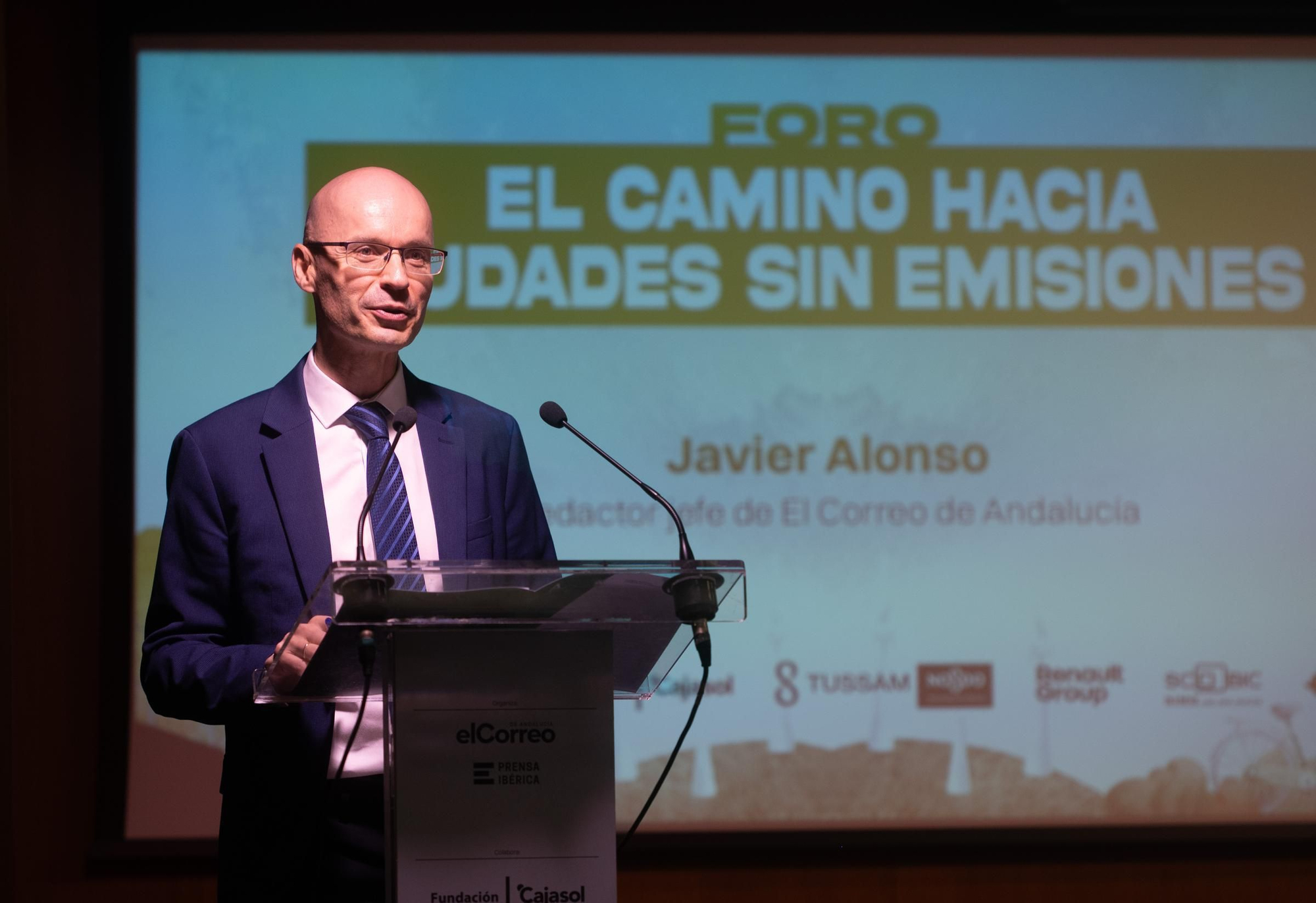 Fotogalería | Foro 'El camino hacia ciudades sin emisiones' de El Correo de Andalucía