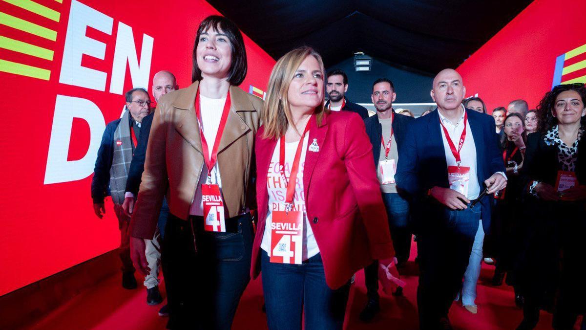 Morant y Bernabé, al entrar en el plenario del congreso.