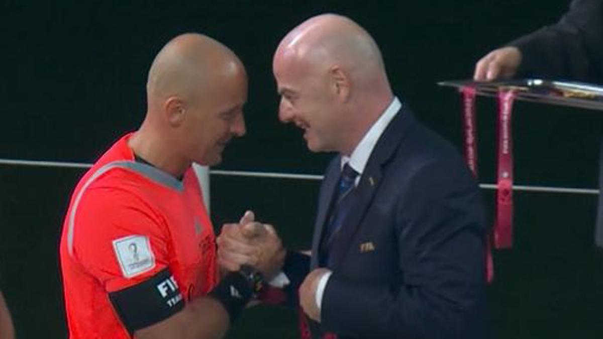 Marsiniak e Infantino, amigables en la final del Mundial