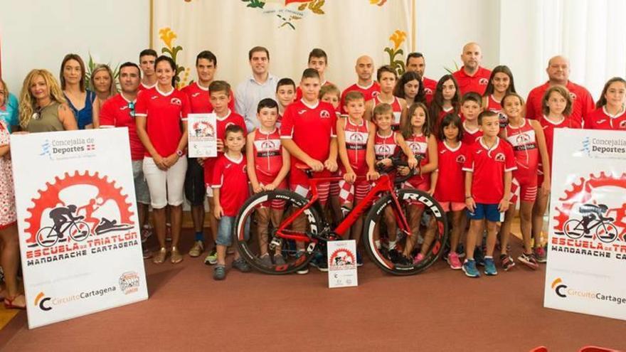 El triatlón no es solo para adultos