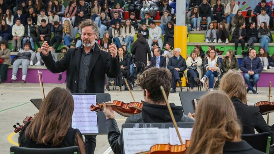 Conmemoración del 25 aniversario del IES de Valga. | Abella