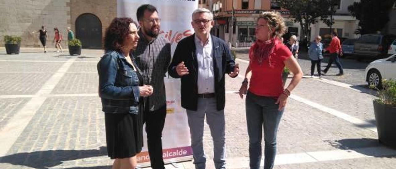 Vicenta Ferrer, Nahuel González, Pep Alandete y Maria Reig, ayer.