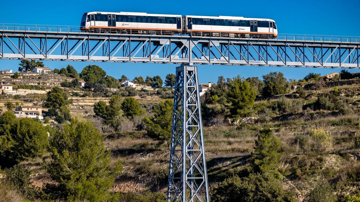 Viaducto del Quisi, una de las grandes obras de FGV en el TRAM en Benissa