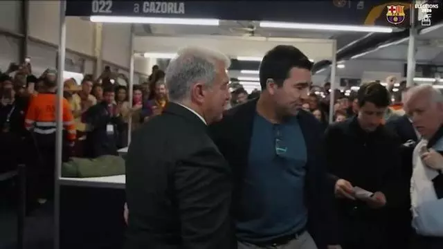 Deco y Bojan también pasaron por las urnas