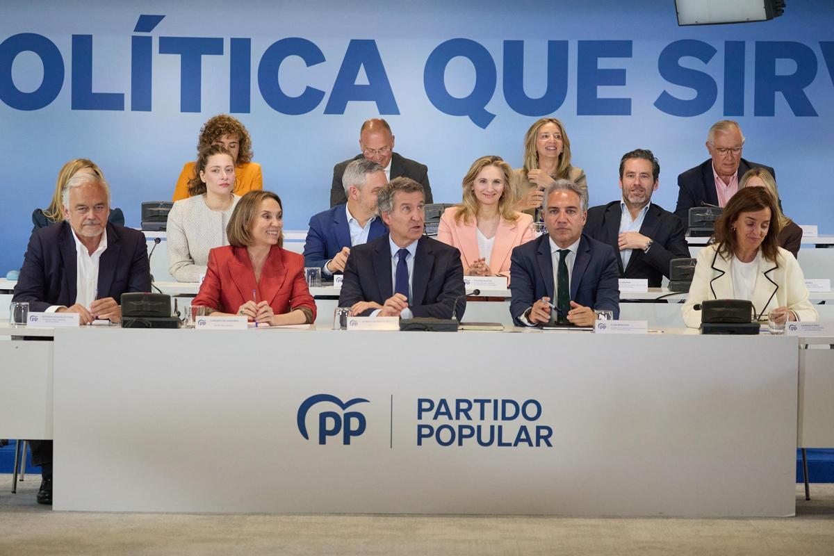 Feijóo: Quiero convocar un congreso con el objetivo de preparar el partido para hacer frente en las urnas a Pedro Sánchez