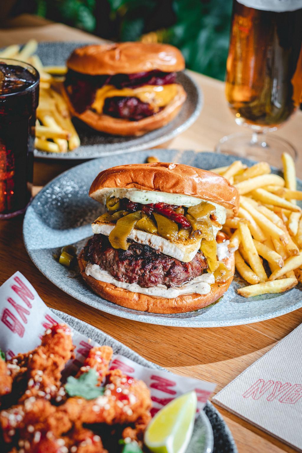 Viaja a NY sin salir de Madrid gracias a esta hamburguesa de New York Burguer.