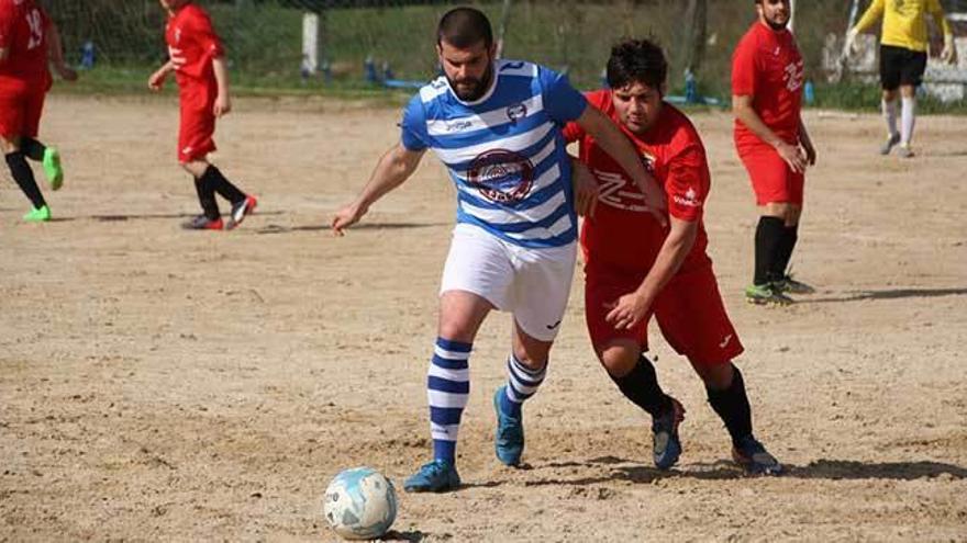 El Avilés Stadium vuelve a ampliar su ventaja