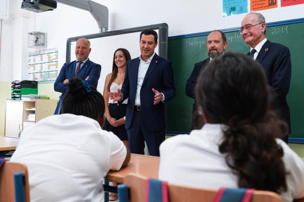 Juanma Moreno inaugura el nuevo curso en Málaga