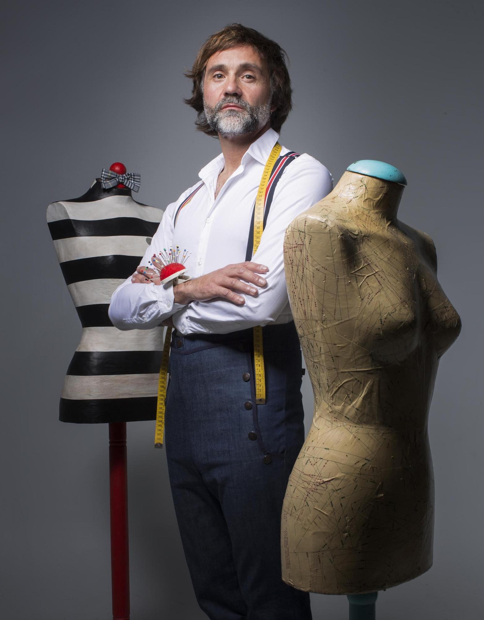Constantino Menéndez  (diseñador de ropa)