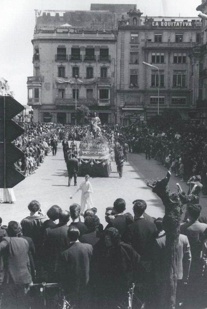 La Borriquita en la plaza de las Tendillas