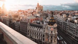 Un atardecer en la ciudad de Madrid