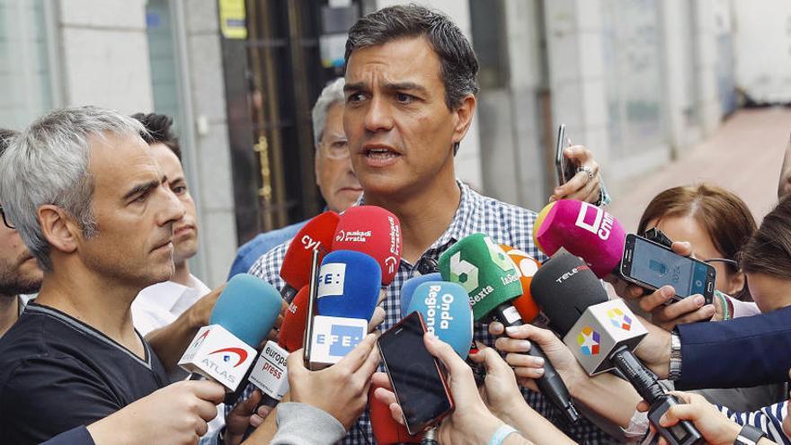 Pedro Sánchez guanya les primàries del PSOE