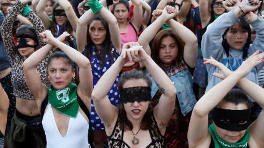 &quot;Un violador en tu camino&quot;, la coreografia que dóna la volta al món