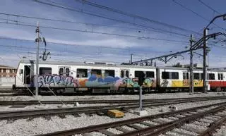 Condena de cárcel a dos grafiteros por pintadas en un tren de SFM