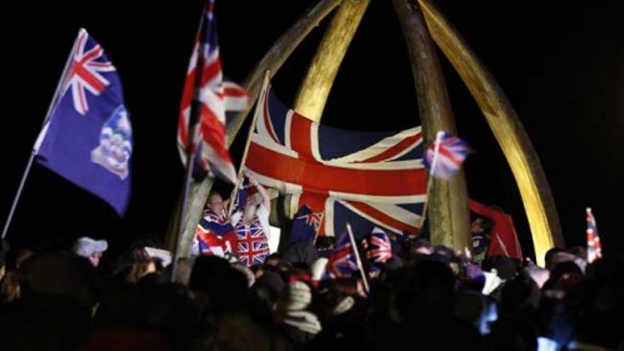 Abrumador sí en el referéndum en Malvinas