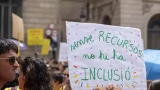 El Govern se abre a estudiar una mejora salarial para el profesorado tras una primera reunión sin acuerdo