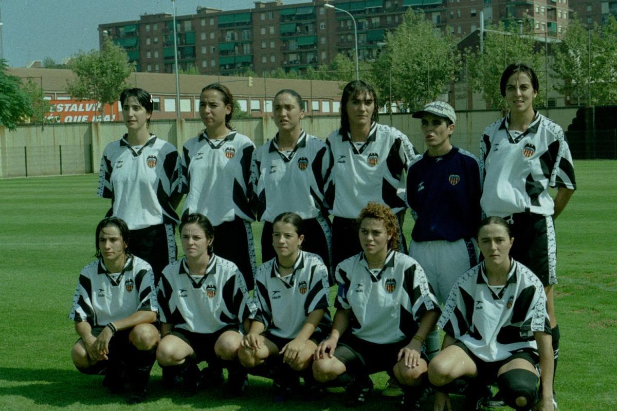 El once de un partido del San Vicente Valencia