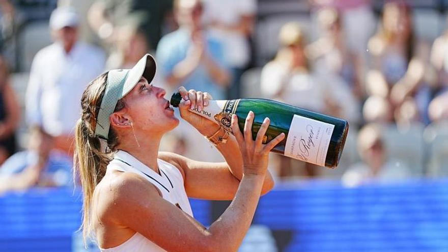 Badosa aixeca un títol 706 dies després i flaira el US Open