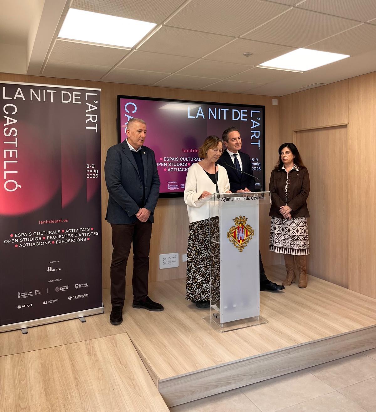 Yvonne Bacas, directora de la Nit de l'art, durante la presentación de la presente edición de la cita.
