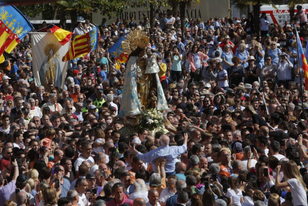 Día de la Virgen de los Desamparados: Traslado de la Mare de Déu