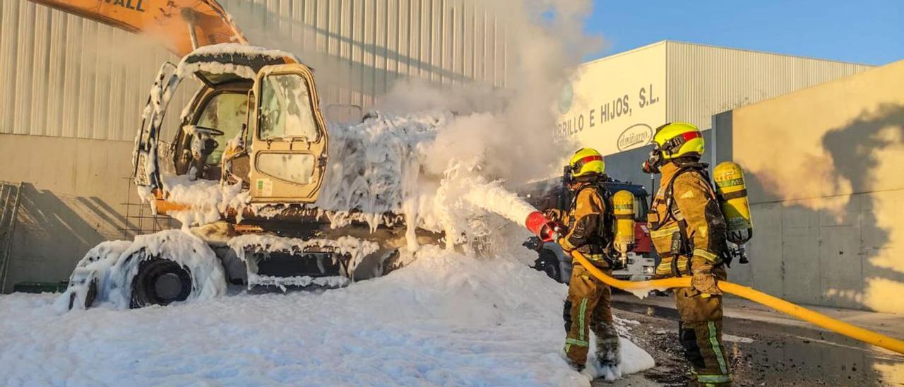 La maquinaria en el momento del incendio.