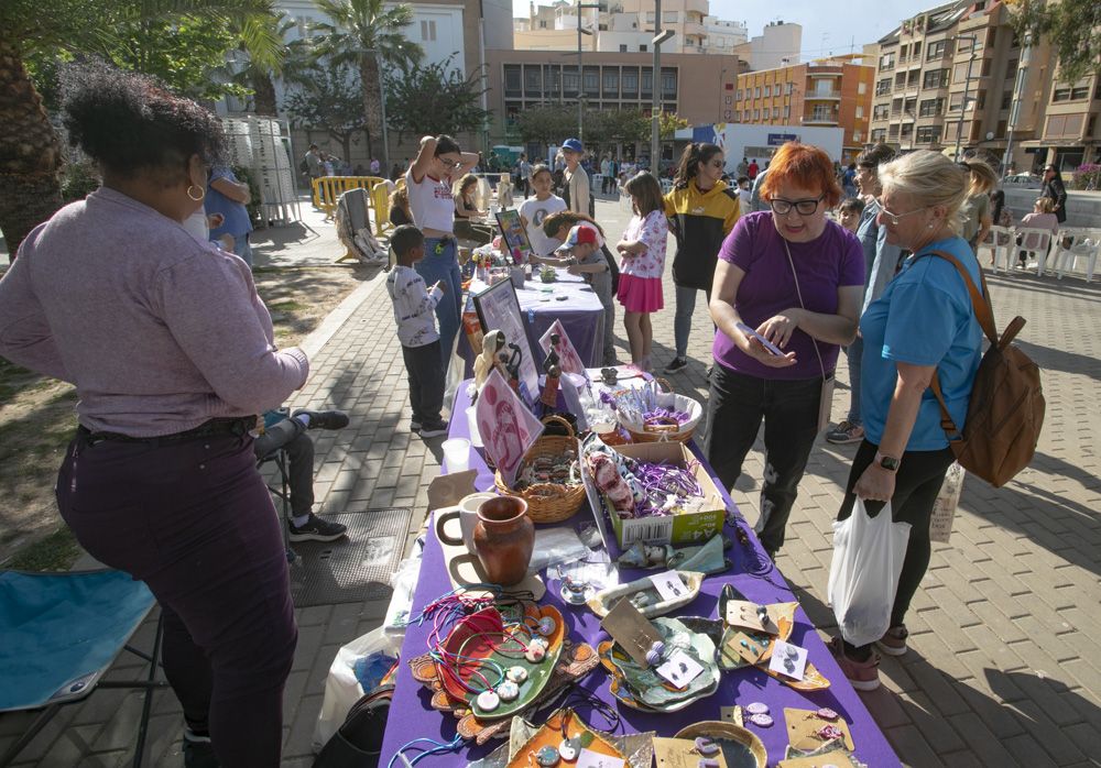 Jornada de inclusiva a través del trabajo corporal en la Glorieta de Sagunt