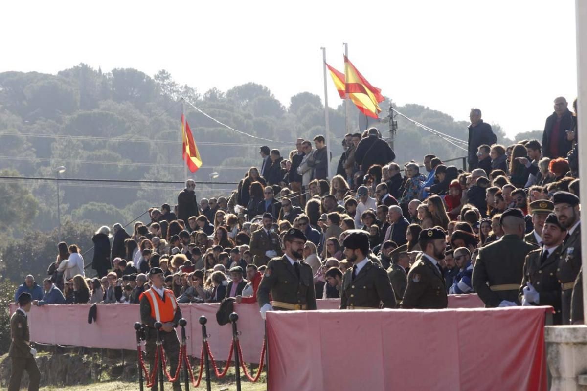 Parada militar en Cerro Muriano con motivo de la Inmaculada, patrona de la Infantería