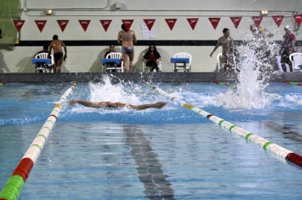 Trofeo San Silvestre El Olivar de natación