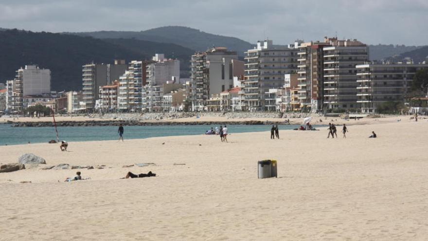 La celebració de Sant Joan deixarà ocupacions d&#039;entre el 40% i el 75% a les comarques gironines