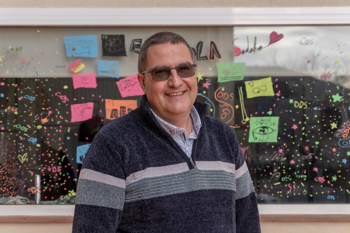 Jordi Nomen, Professor i divulgador a l'escola Sadako de Barcelona.