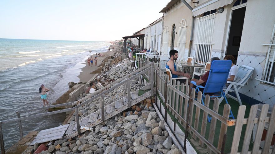 La Generalitat tramita proteger las casas de Babilonia de Guardamar como núcleo tradicional y da esperanzas a los propietarios