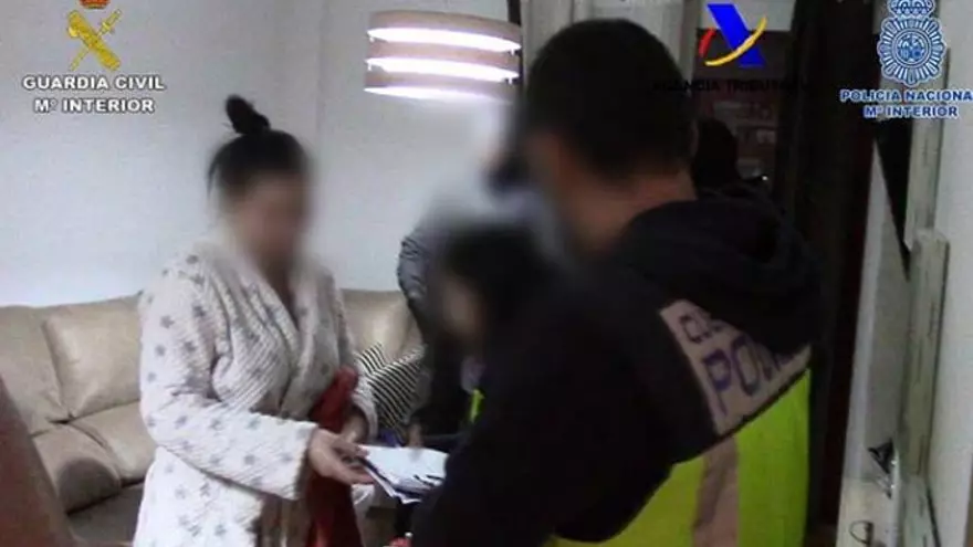 Desmantelan una organización criminal que introducía cocaína en Canarias a través de 'mulas'