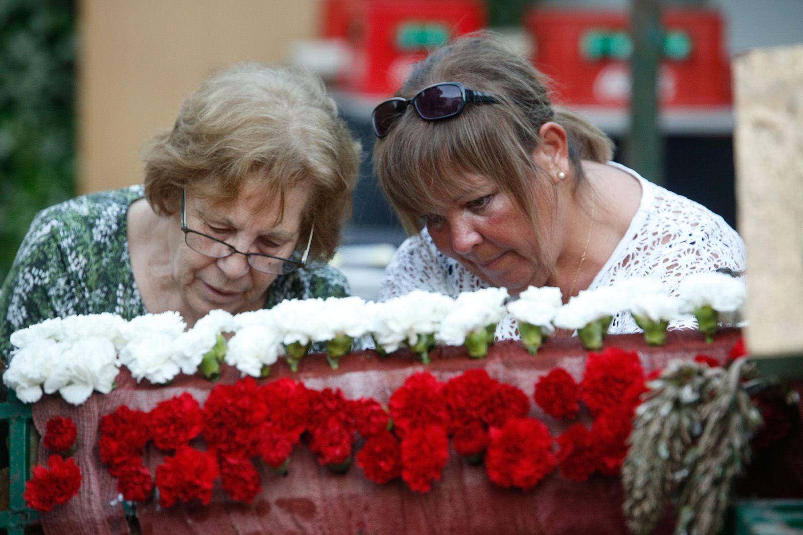 Ultiman los detalles de las Cruces de Mayo en Córdoba