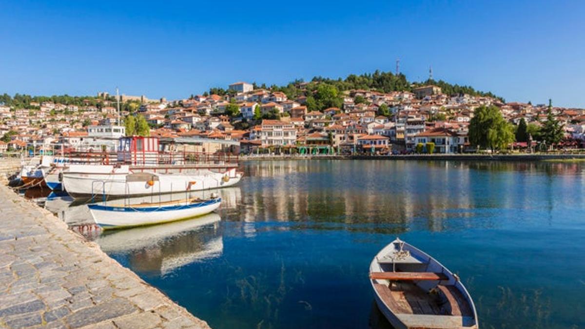 Puerto de Ohrid, a orillas del lago homónimo.